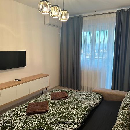 Daybreak Mood / A Fancy Place Apartment Iasi Exterior photo